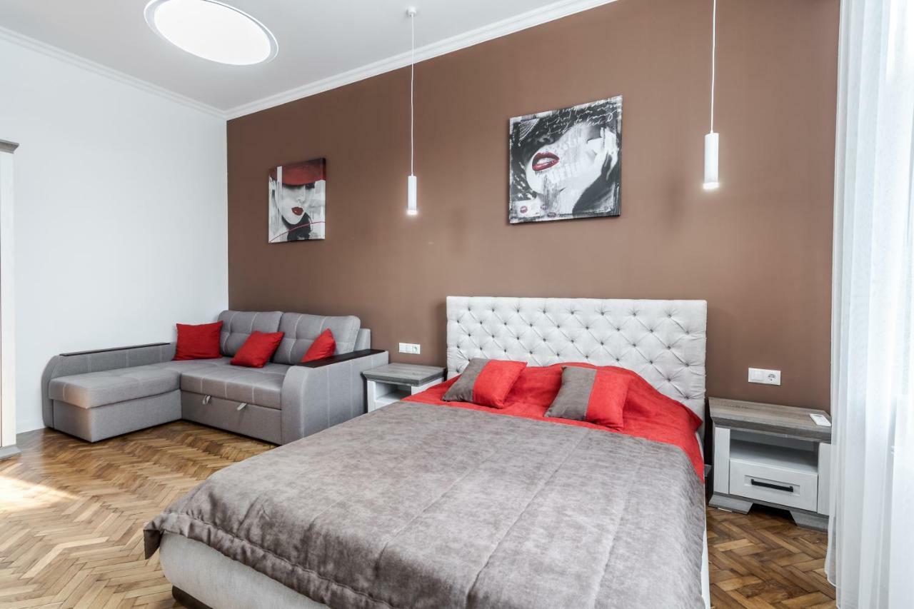 Inshiapartments On Liberty Avenue 2 Lviv Ngoại thất bức ảnh